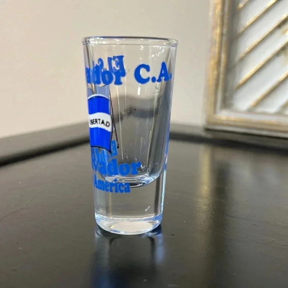 El Salvador Shot Glass - Picture 3 of 4